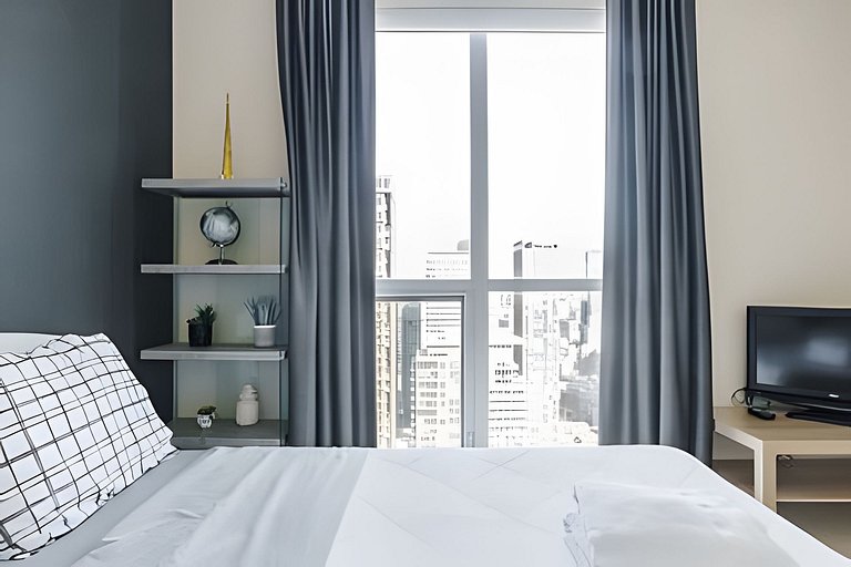 Gorgeous 1Bdr 2beds Across Rogers Center W/PARKING