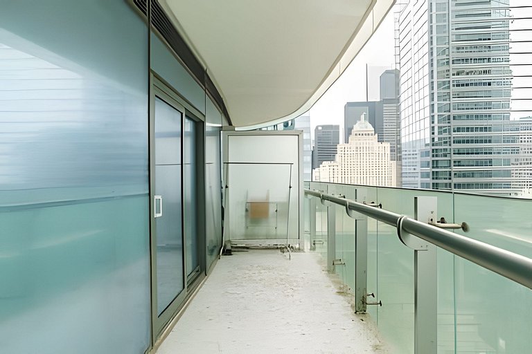 Waterfront High Rise 1bdr Condo Downtown