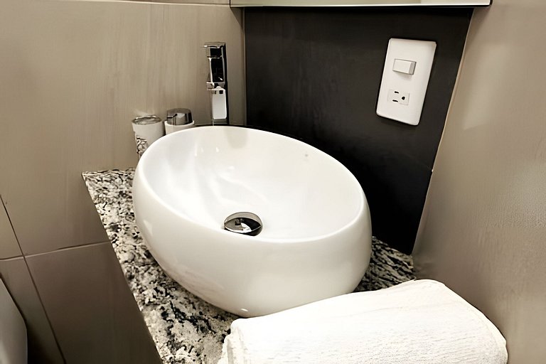 U3-Monyxbnb 2 bedrooms, 3 beds, 1 bath, Ocean View