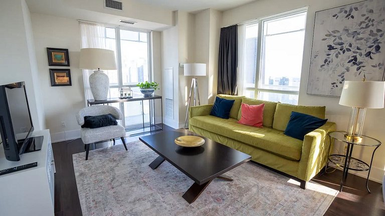 Luxury two-bedroom, two-bathroom on Front Street