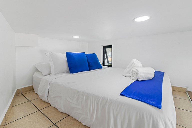 U7 Monyxbnb 11beds, 6bath, private pool ocean view