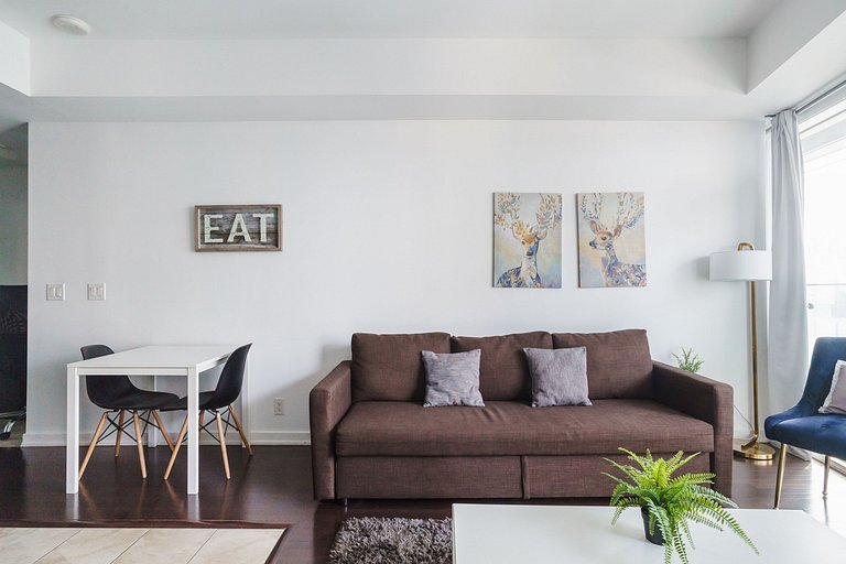 FIFA 2026 Condo: 1BDR • CN Tower • Waterfront