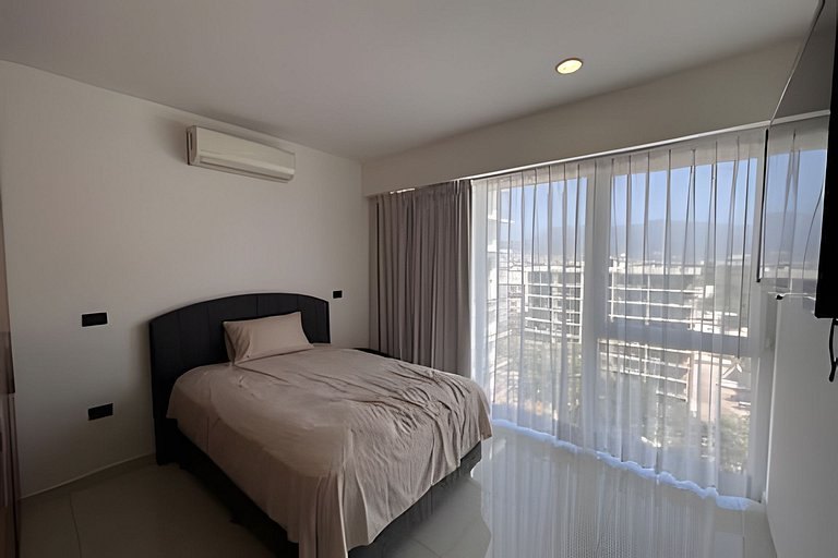Zoho Skies 3 BDR, 2 Bath, with Parking