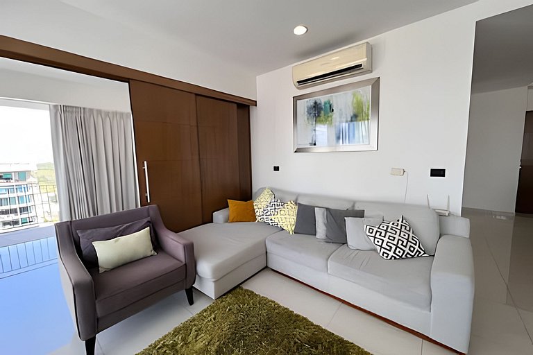 Zoho Skies 3 BDR, 2 Bath, with Parking