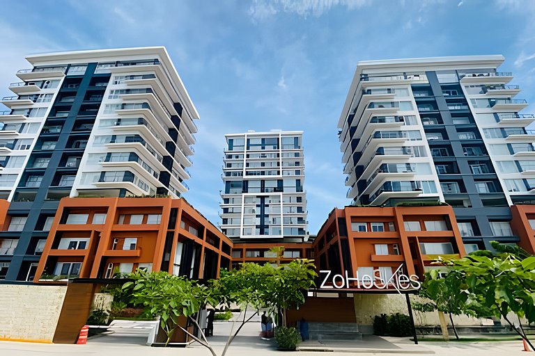 Zoho Skies 1 cuarto, 1 baño, con estacionamiento
