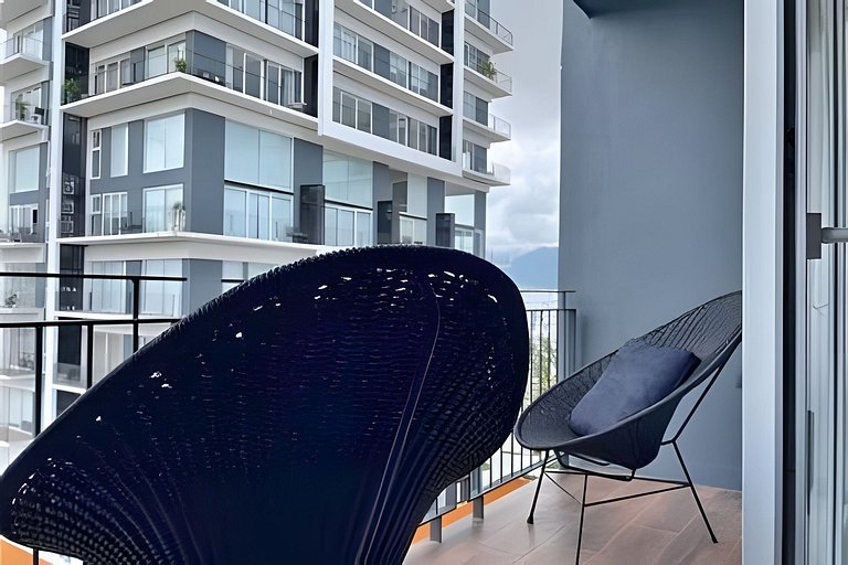 Zoho Skies 3 BDR, 2Bath
