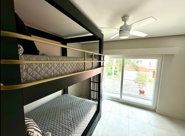 Gorgeous Villa Marina Vallarta, pool, Free Shuttle