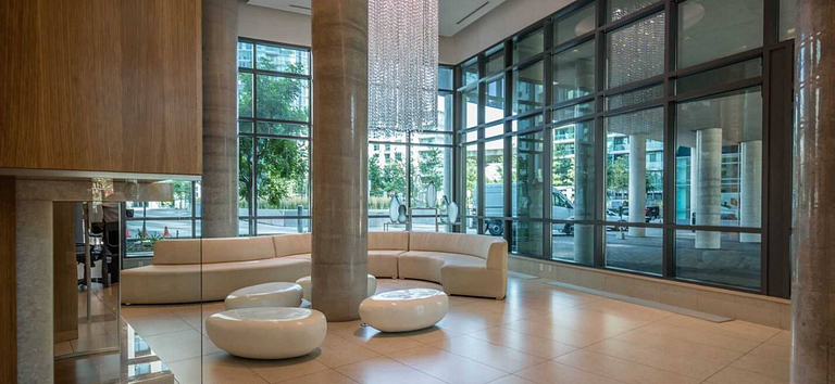 Entire 2BR Condo Downtown + Skyline View + Parking