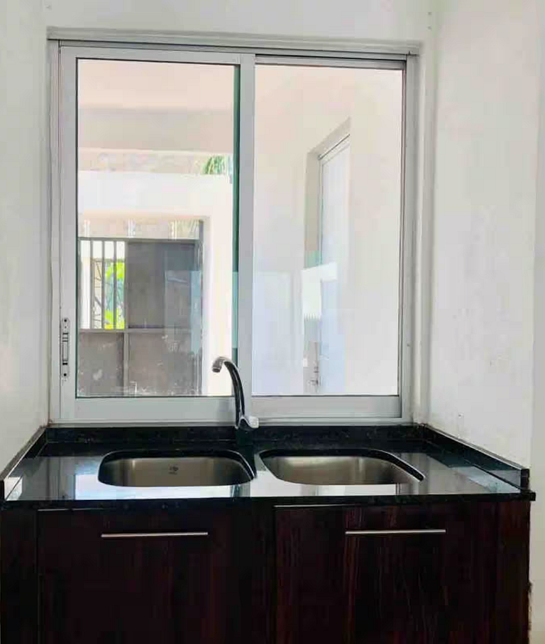 Casa Encanto - 3Bdr, 2.5bath w/Jacuzzi and Parking