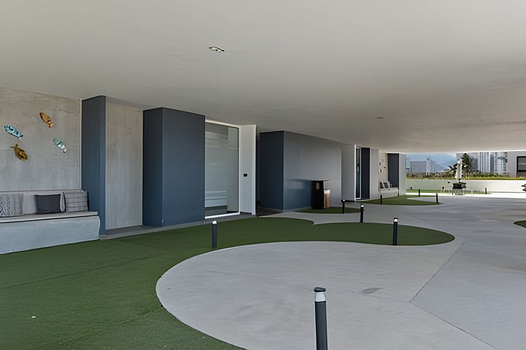 Zoho Skies, 3 bedrooms, 2 bathrooms with a rooftop pool