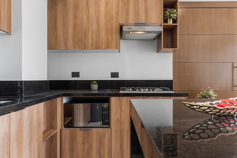 Zoho Skies 2 BDR, 2 Bath, with parking