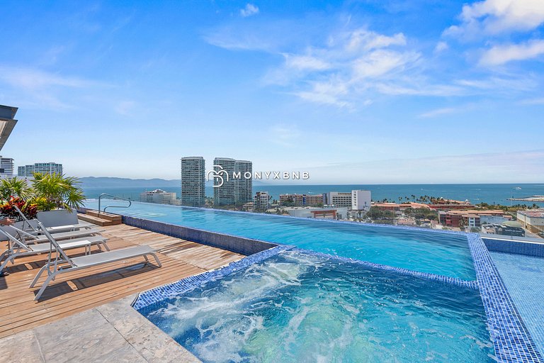 Family Zoho Skies • 5BR • Two Units 14 Guest