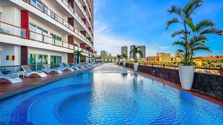 Deck12, Premium de 2 cuartos, acceso a la piscina, estaciona