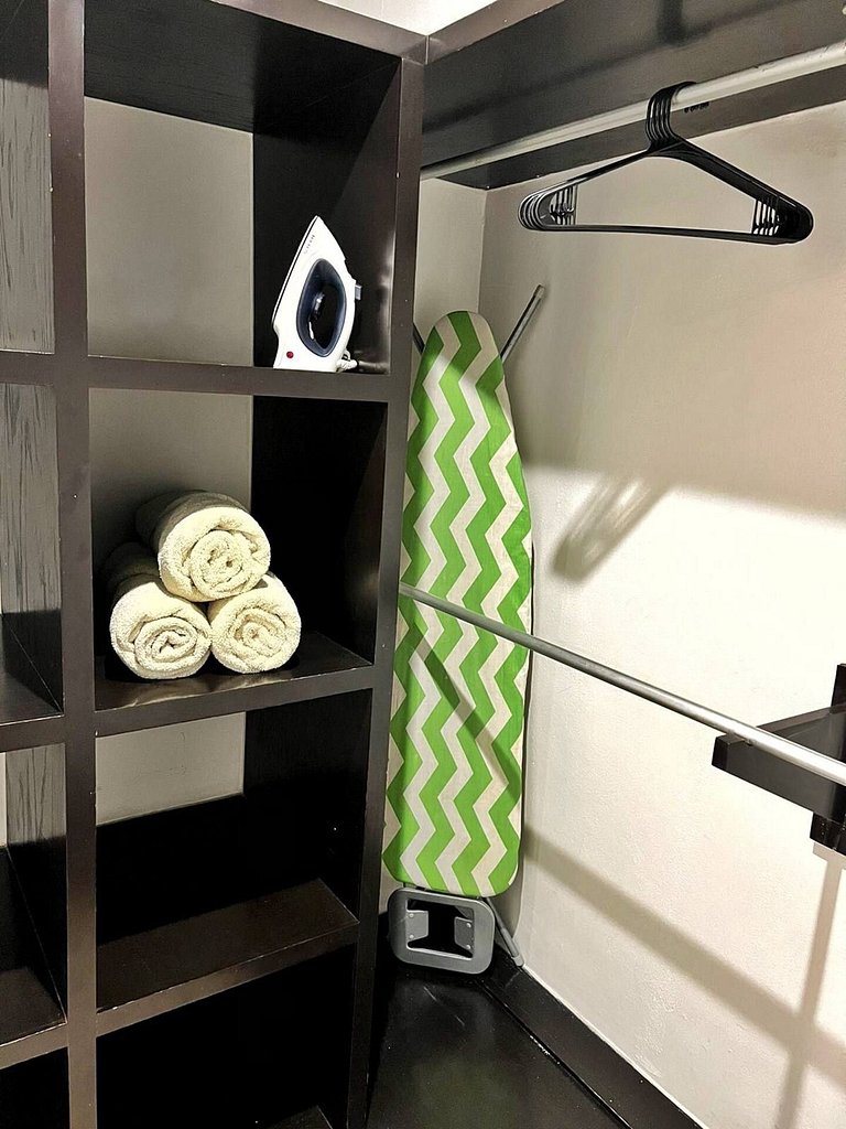 4BR Marina-View Suite Above Casino by the Coast