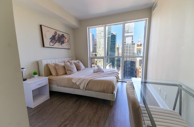 Luxury two-bedroom, two-bathroom on Front Street