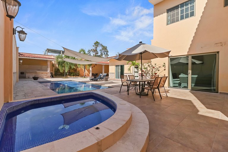 Luxury 4BR Villa with Pool & Outdoor Paradise