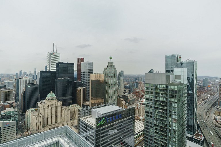 Billion 2BR Condo across Rogers Centre