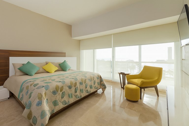 Deck 12 Signature Casino Stay with/Parking