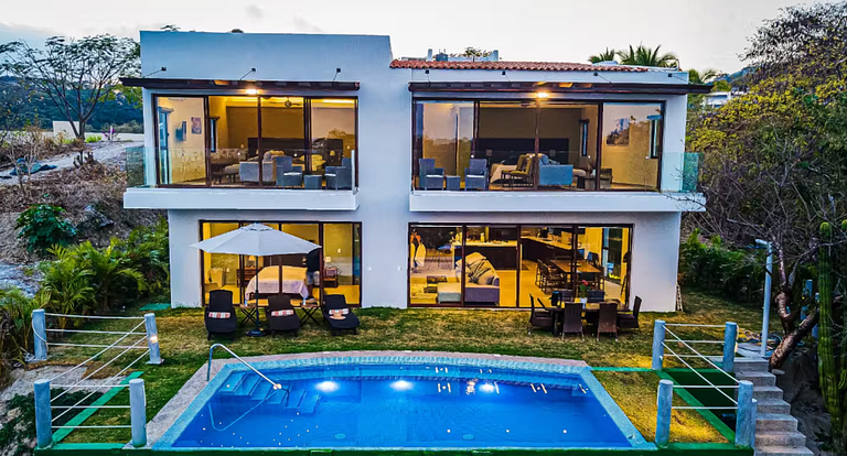 Casa Puerto Bahía Ocean View Pool and gym