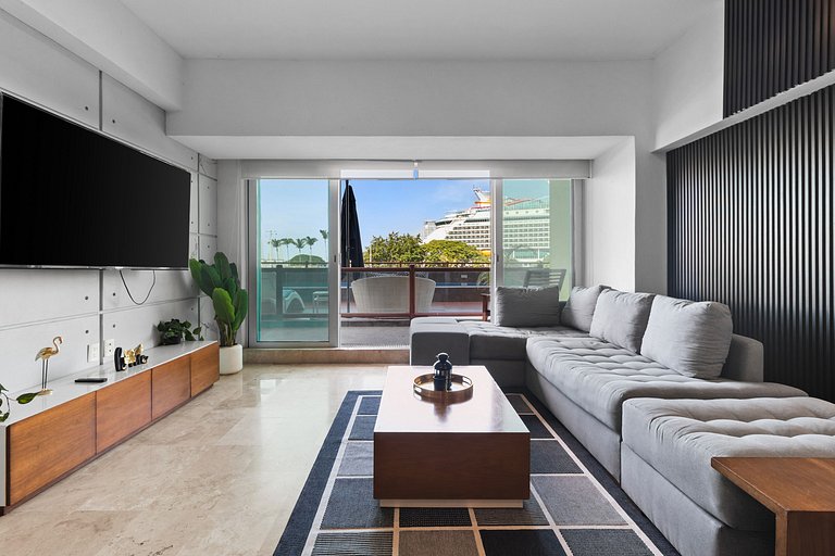 5 habitaciones, 3 suites, vistas al mar y casino