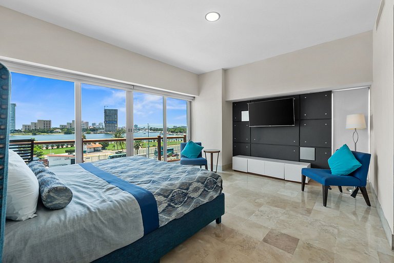 6 habitaciones, 3 suites, vistas al mar y casino