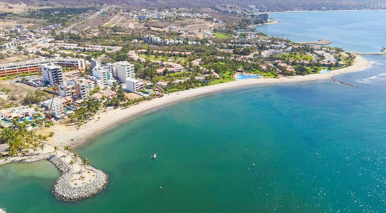 Casa Oasis B-Nayar Gated, Beach Club, Free Shuttle
