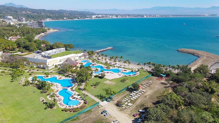 Casa Oasis B-Nayar, residencial privado, club de playa, tran