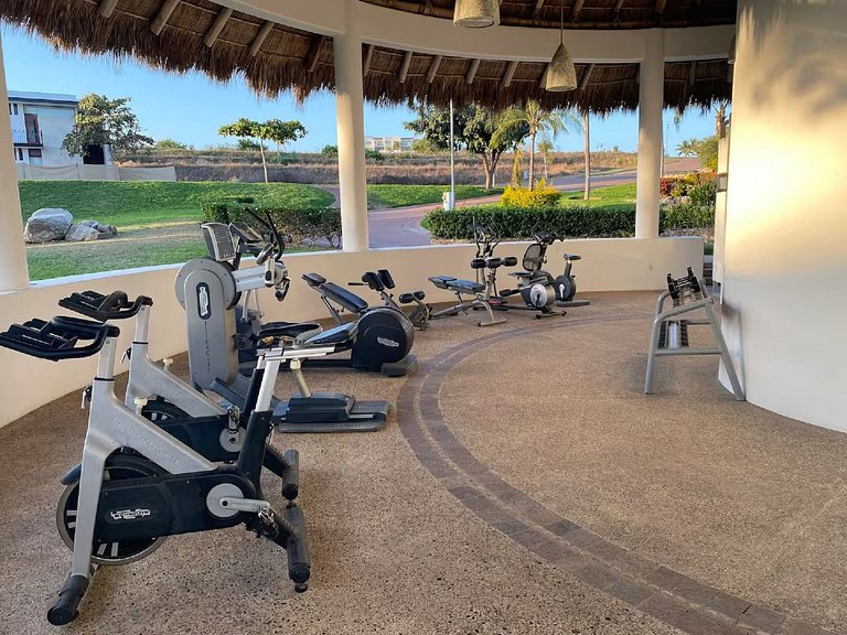 Casa Oasis B-Nayar, residencial privado, club de playa, tran
