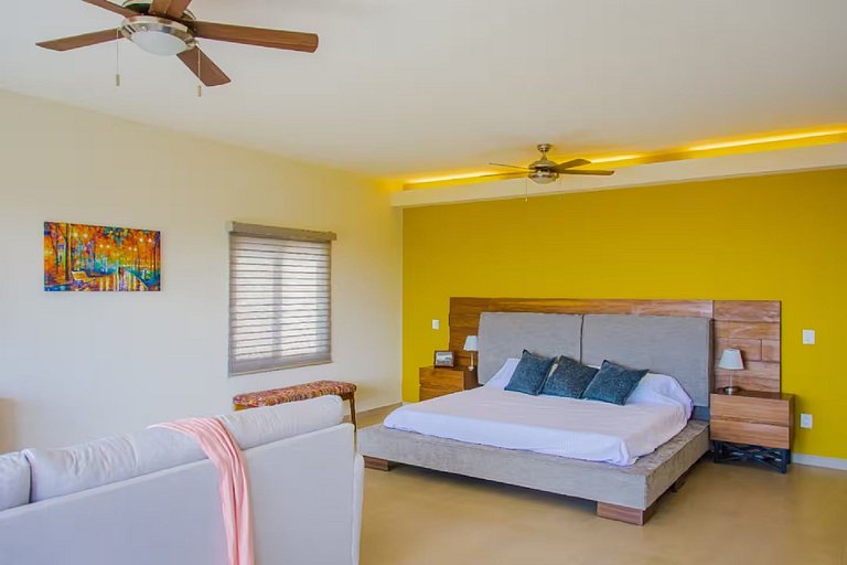 Luxury 5BR Villa with Pool & Outdoor Paradise