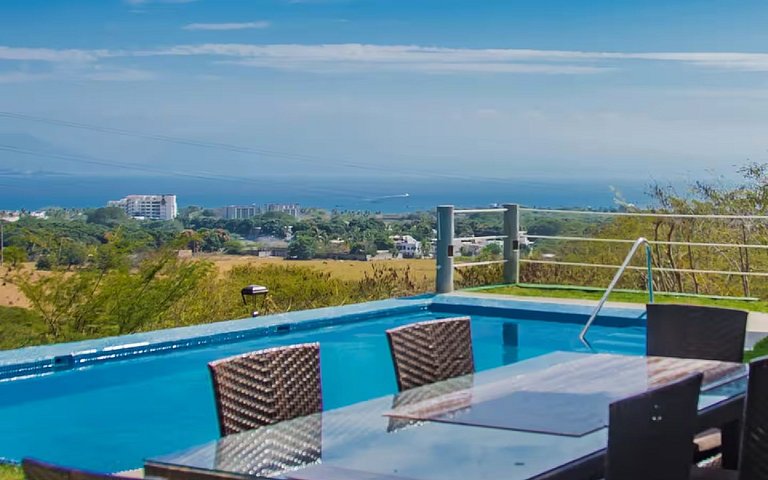 Luxury 5BR Villa with Pool & Outdoor Paradise