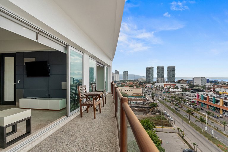 Magic 2BDR with pool view and Casino