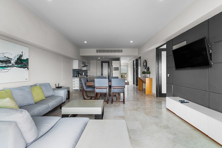 Puerto Vallarta Premium: 7 Apartments on Deck 12