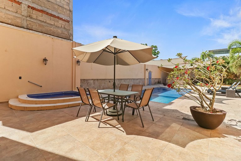 Villa de lujo de 4 dormitorios con piscina