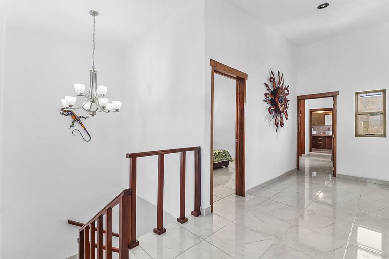 Villa de lujo de 4 dormitorios con piscina