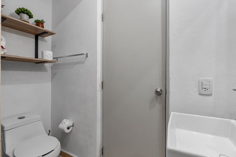 Casa moderna de 3 dormitorios y estacionamiento