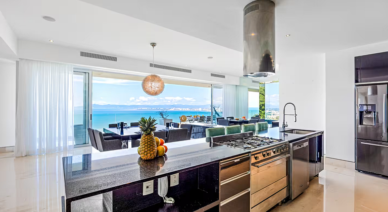 Ocean Serenity Avalon Spa & Luxury Escape