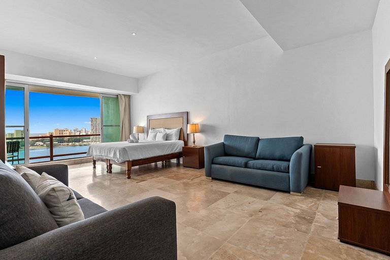 Cubierta 12 Comfort 1BDR con vista al puerto