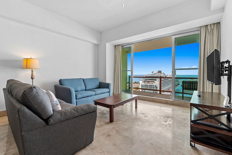 Deck 12 Comfort 2BDR Harbor View