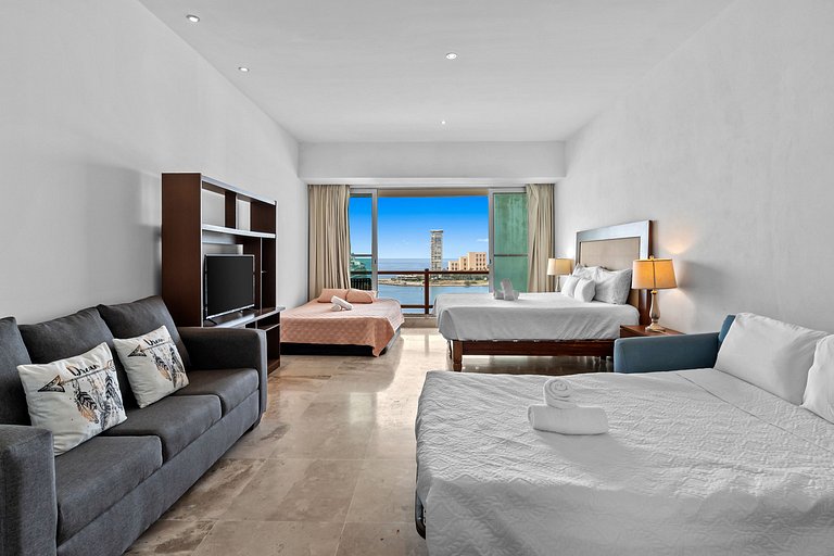 Cubierta 12 Comfort 1BDR con vista al puerto