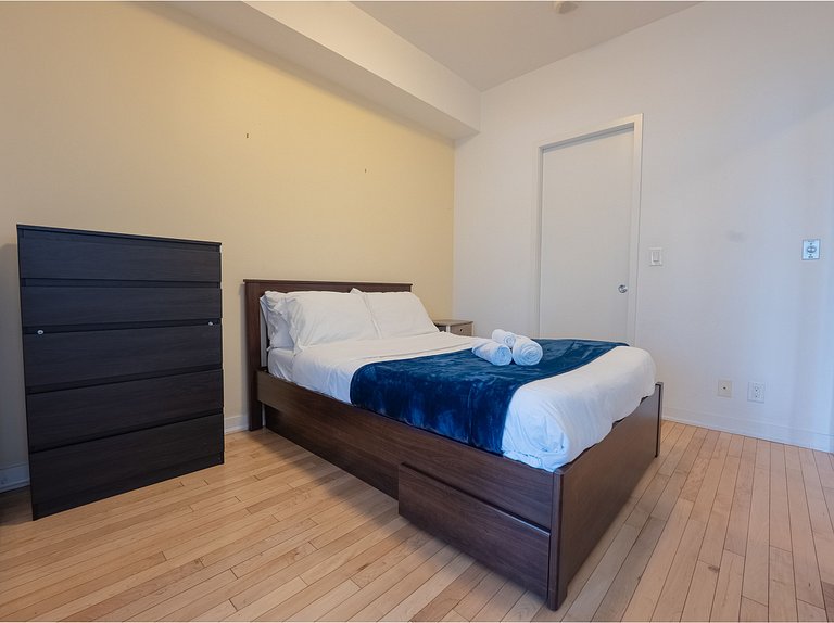 Toronto FIFA 2026: Waterfront 1BDR Condo