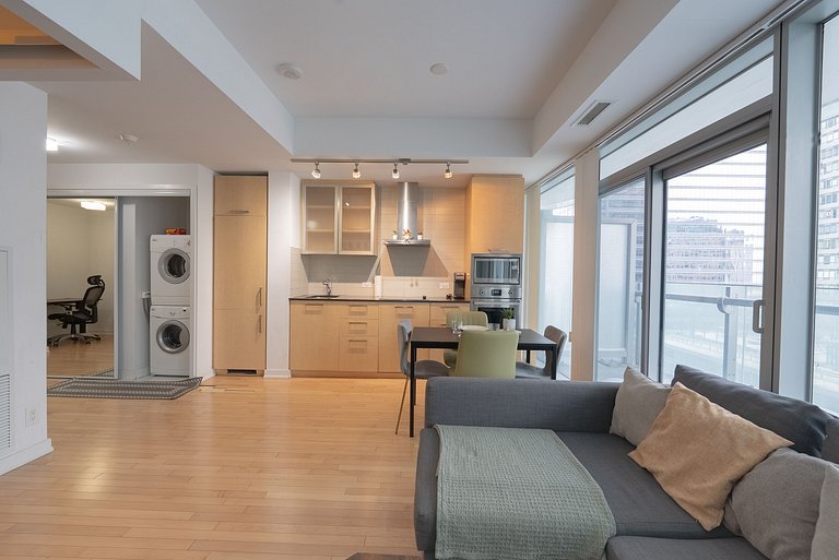 Toronto FIFA 2026: Condominio de 1 dormitorio frente al agua