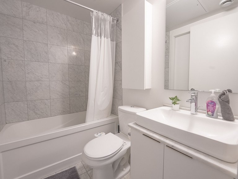 Toronto FIFA 2026: Waterfront 1BDR Condo