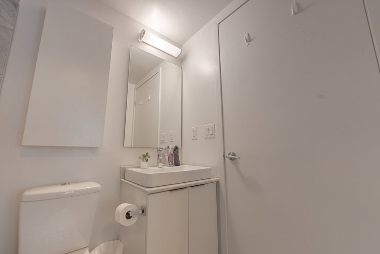 Toronto FIFA 2026: Waterfront 1BDR Condo