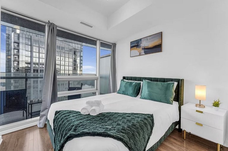 60th Floor Panoramic Sunset Skyline 5beds Condo