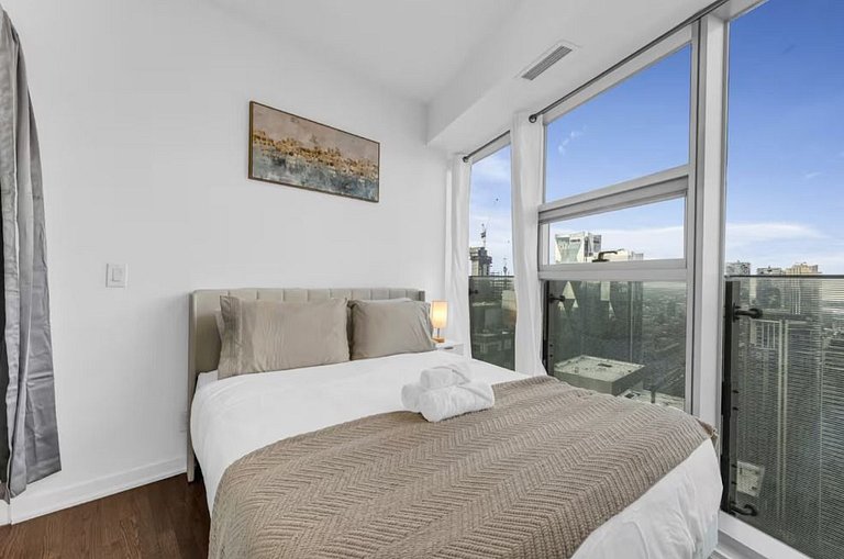 Condominio de 3 cuartos en el piso 67 con vista