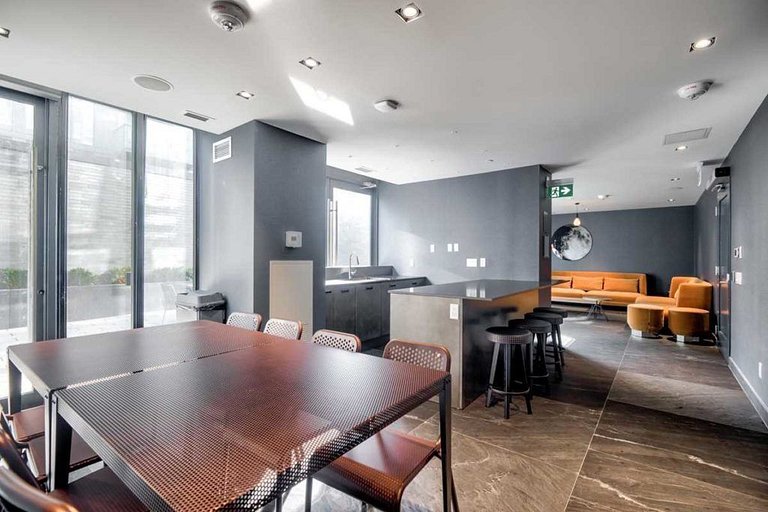 Condominio de 2 cuartos en el centro de Toronto