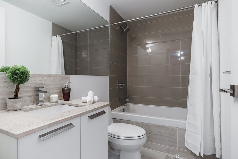 Condominio de 2 cuartos en el centro de Toronto