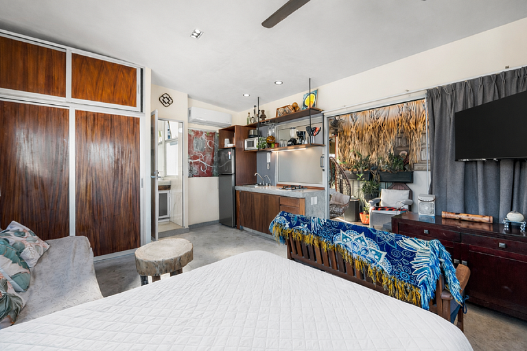 Incredible studio in the Romantic Zone