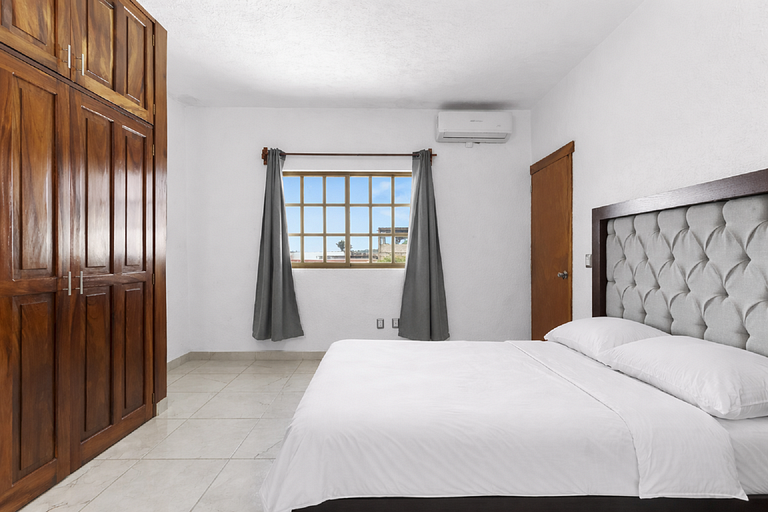 Oasis Grande Villa Nacho 4 bedrooms Private Pool