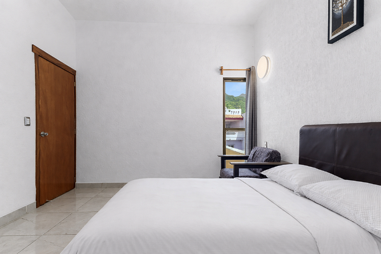 Luxury 4BR Villa with Pool & Outdoor Paradise